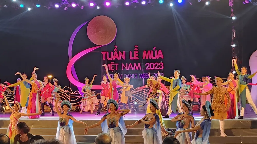 Hoạt động nhằm lan tỏa tinh hoa, nghệ thuật múa đến với công chúng Hoạt động nhằm lan tỏa tinh hoa, nghệ thuật múa đến với công chúng