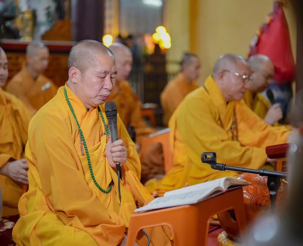 Tại chùa Quán Sứ (Hà Nội) sáng nay đã tổ chức tụng kinh và hành lễ cầu an 02ea1e1c-10f4-4068-a7b6-b50e828603bc.jpg