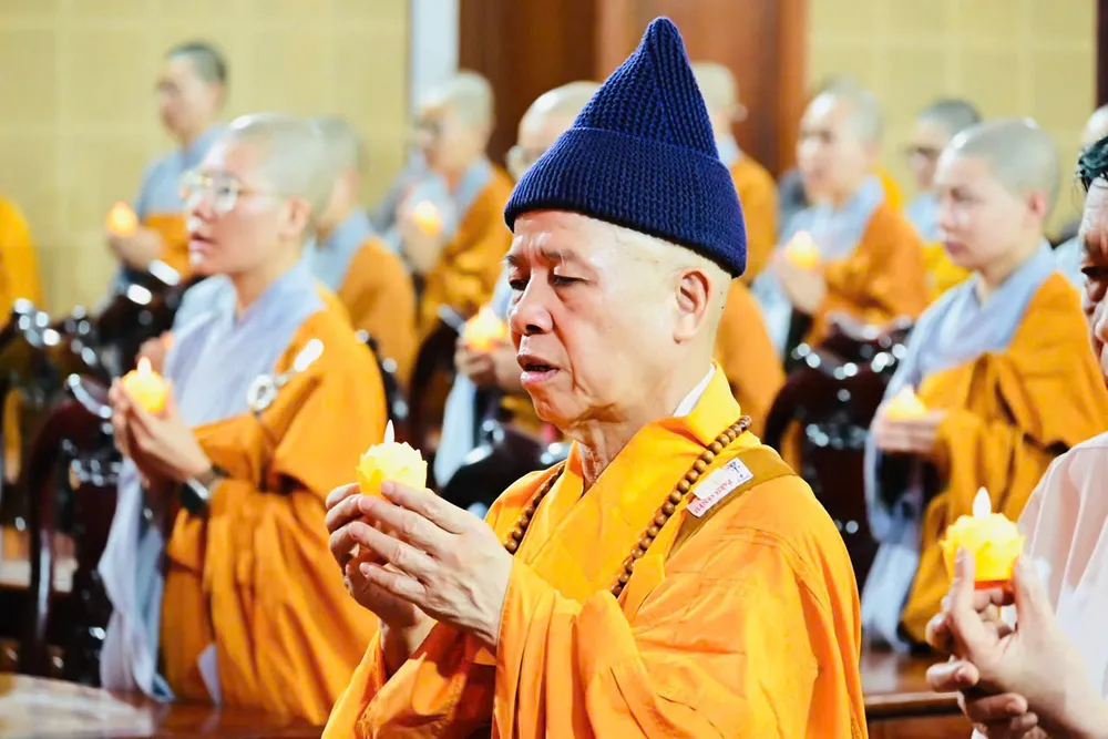 Đại lễ cầu nguyện quốc thái dân an tại Học viện Phật giáo Việt Nam 321f5bf7-fa4f-472d-bfc3-9f878acf8bf9.jpg