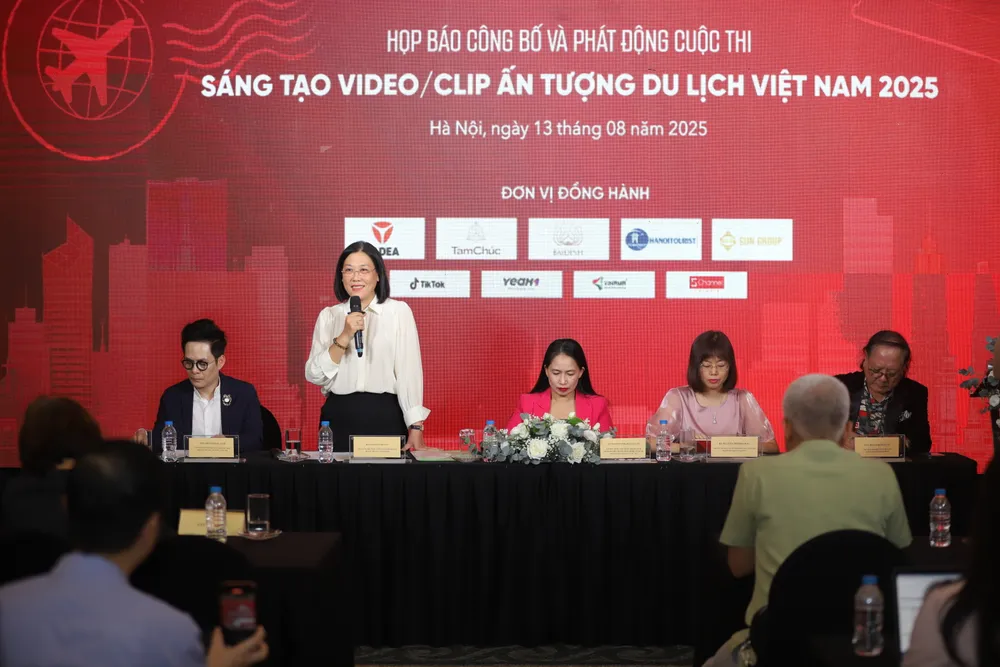Họp báo phát động cuộc thi IMG_4109.JPG