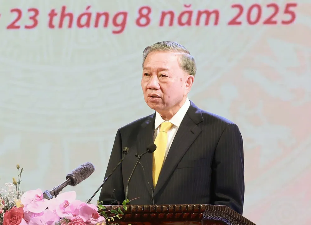 Tổng Bí thư Tô Lâm phát biểu tại lễ kỷ niệm 80 năm Ngày truyền thống Ngành Văn hóa 429dee7601e189bfd0f0.jpg