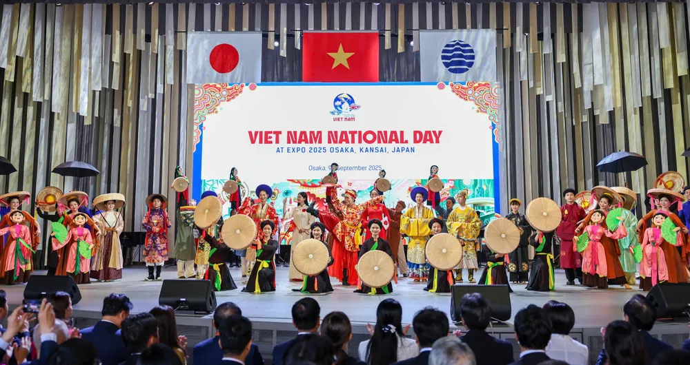 Nhiều hoạt động quảng bá, giới thiệu hình ảnh Việt Nam ở nước ngoài được tổ chức tạo dấu ấn với bạn bè quốc tế Anh 7.jpg
