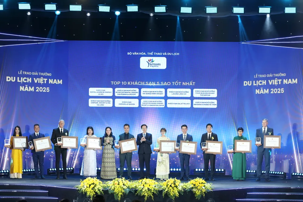 Top 10 khách sạn 5 sao tốt nhất 5b4831f1-035d-4882-97eb-3f7c77988323.jpg
