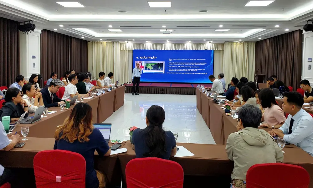 Quang cảnh tọa đàm ba53abf3b815324b6b04.jpg