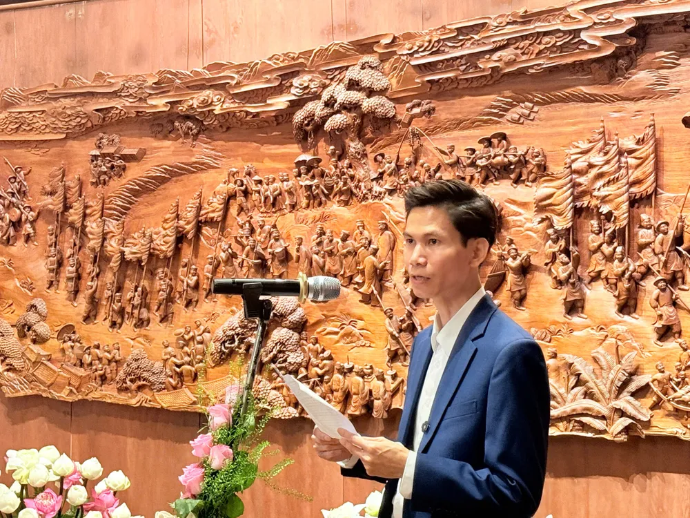 Nghệ nhân Bùi Trọng Lăng 4adf5c14-42aa-462e-8584-5a105e23133c.jpg