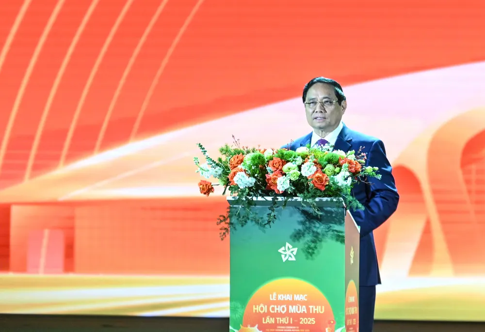 Thủ tướng Phạm Minh Chính phát biểu khai mạc Hội chợ Mùa Thu lần thứ nhất năm 2025. Ảnh: VIẾT CHUNG 8add358d1e0f9351ca1e.jpg