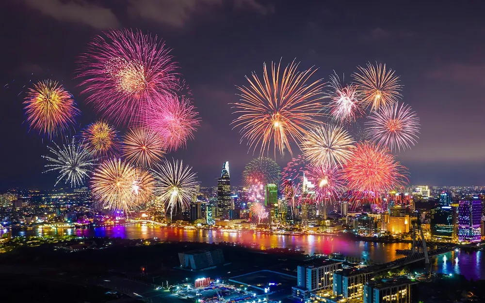 TPHCM là 1 trong 10 điểm đến được tìm kiếm trong dịp Tết Dương lịch