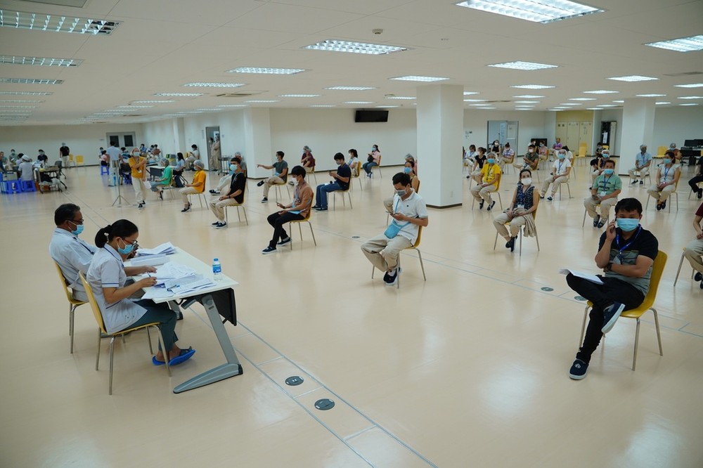 全國新增15例新冠病例     本市補充563例