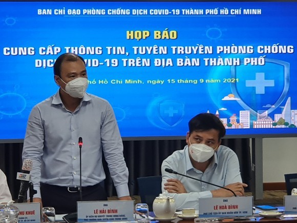 中央宣教部副部長黎海平發言。