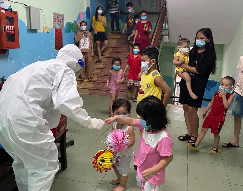 疫情中暖人心的中秋節 ảnh 7