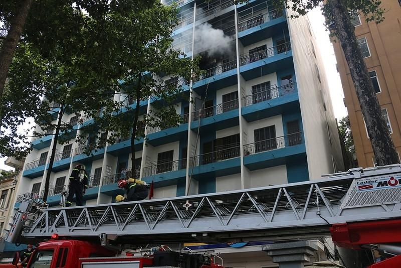 市經濟大學宿舍發生火警。