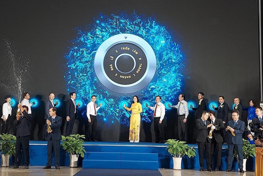 全國最大展覽館落成