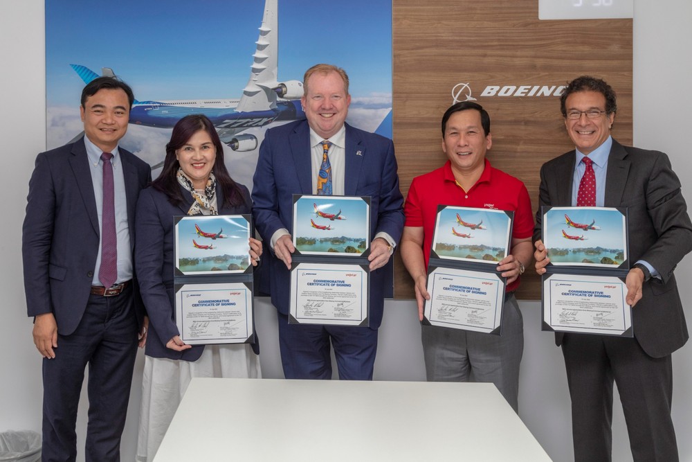 越捷航空與波音簽署200架飛機轉交合同。