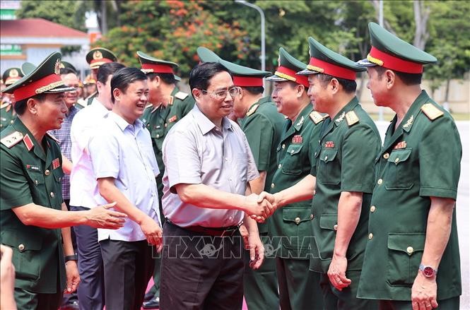 加強防守  建設獨立與融入經濟