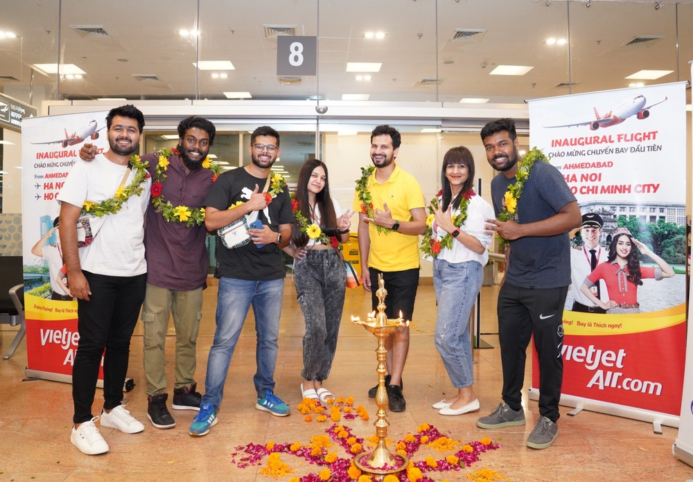 越捷開通河內和胡志明市至印度艾哈邁達巴德新航線  ảnh 1