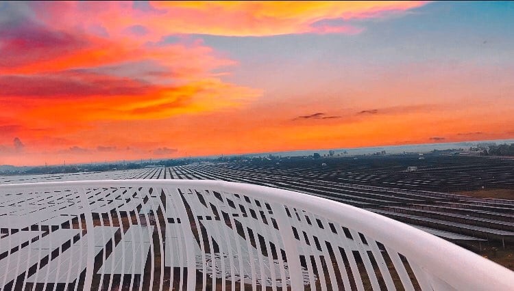 安好的秋日晚霞给游人带来难忘的感受 安好的秋日晚霞给游人带来难忘的感受