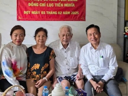 为华文教育发展作贡献