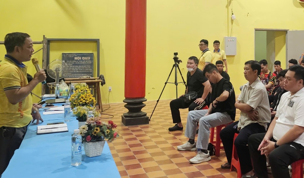 市龙狮协会召开胡志明市龙狮俱乐部会议 