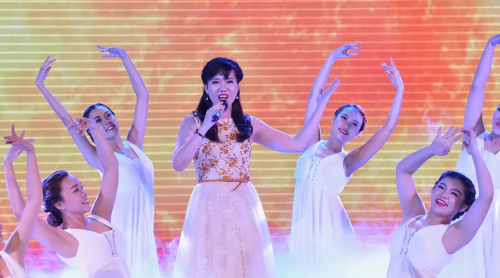 Tuyên dương 10 công dân trẻ tiêu biểu TPHCM năm 2017 ảnh 7 Tuyên dương 10 công dân trẻ tiêu biểu TPHCM năm 2017 ảnh 7