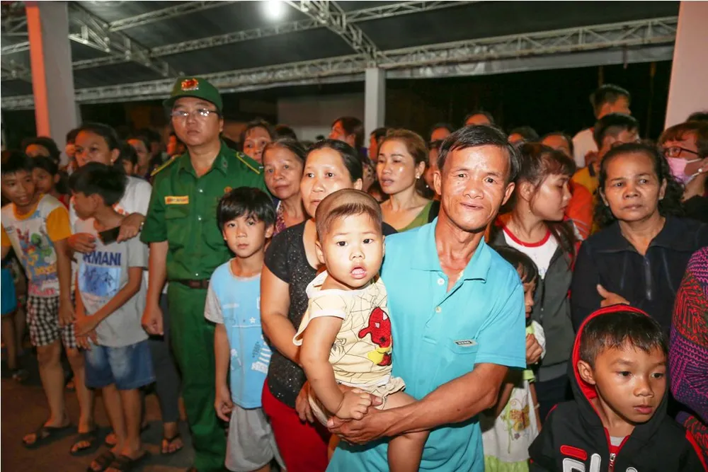 Người dân “Đất thép thành đồng” tiễn biệt bác Sáu Khải ảnh 5