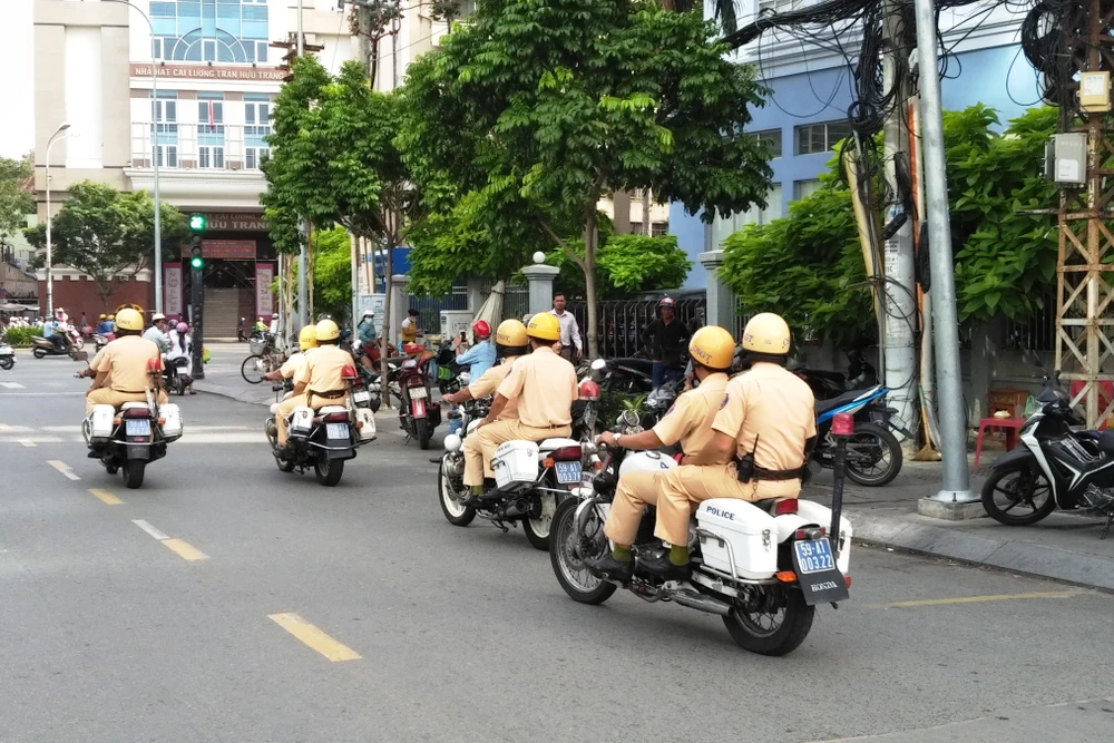 Tổng kiểm soát phương tiện ở TPHCM: Tránh “đầu voi đuôi chuột“ ảnh 2 Tổng kiểm soát phương tiện ở TPHCM: Tránh “đầu voi đuôi chuột“ ảnh 2