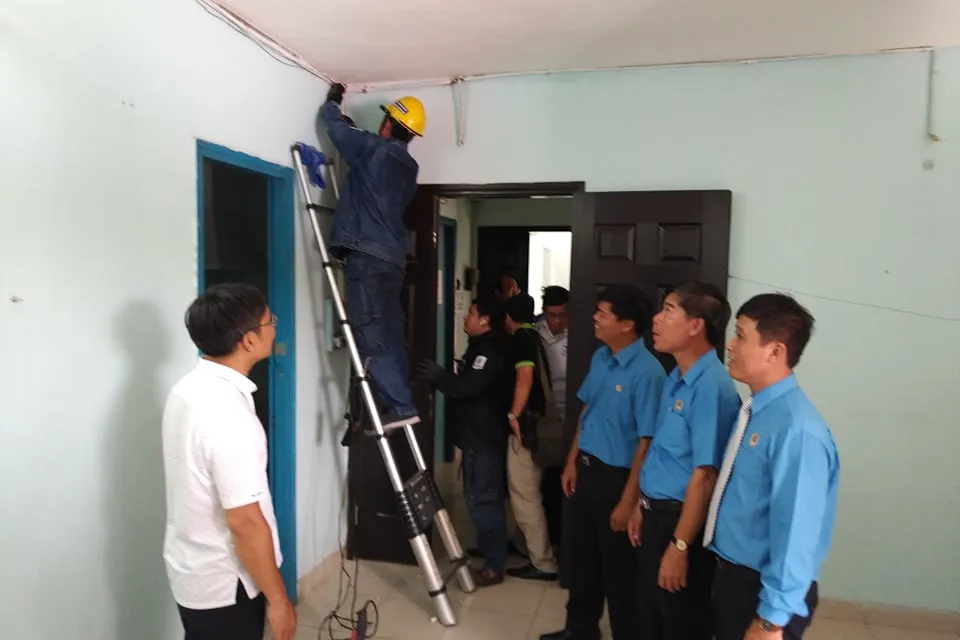 Sửa chữa, thay mới miễn phí hệ thống điện tại cư xá Thanh Đa ảnh 2