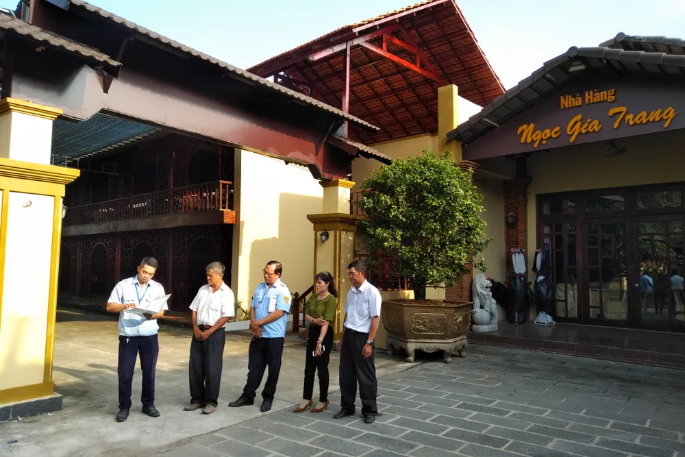 Tiếp tục cưỡng chế Gia Trang quán - Tràm Chim resort từ ngày 1-6 ảnh 1 Tiếp tục cưỡng chế Gia Trang quán - Tràm Chim resort từ ngày 1-6 ảnh 1