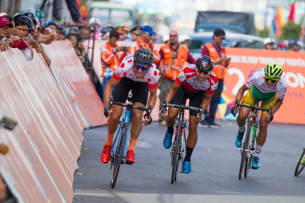 Chờ cuộc chiến ở giải đồng đội ảnh 3