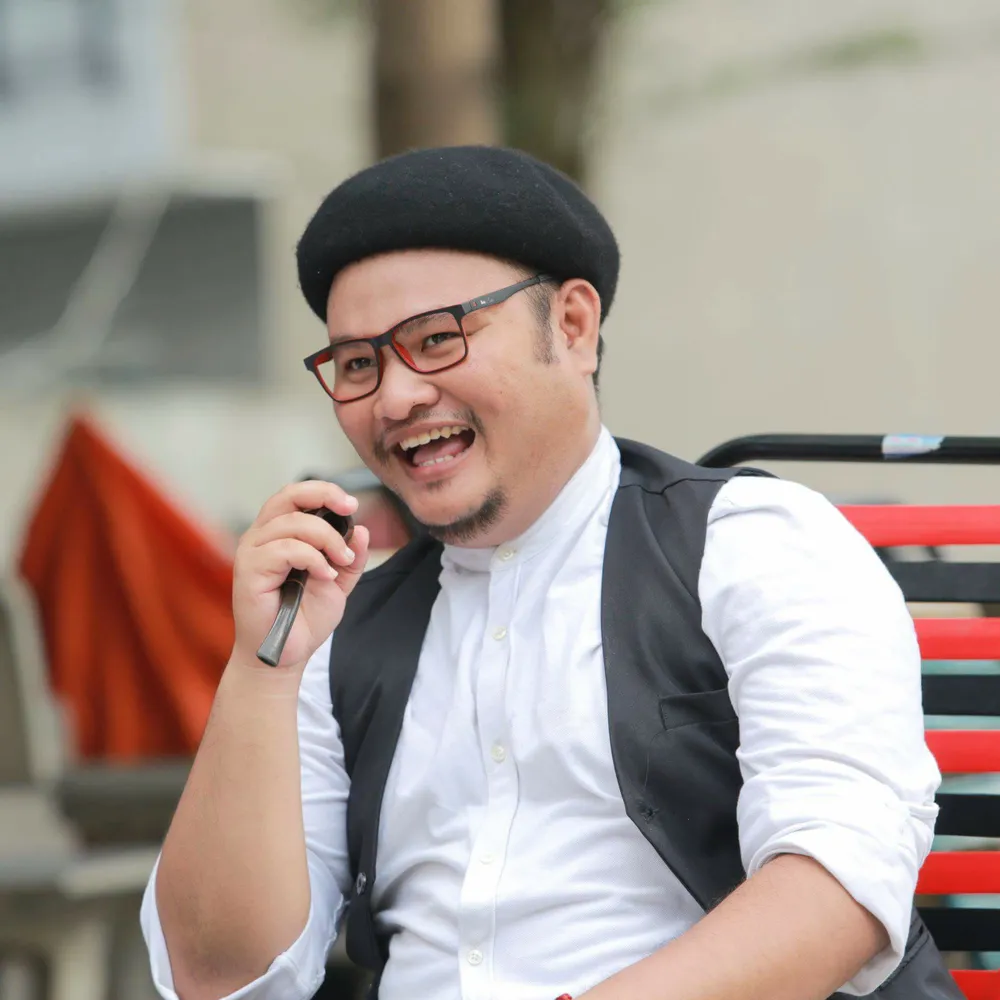 Diễn viên Vinh Râu FAPtv từng phải đi ngủ “bụi” vì mê World Cup ảnh 2