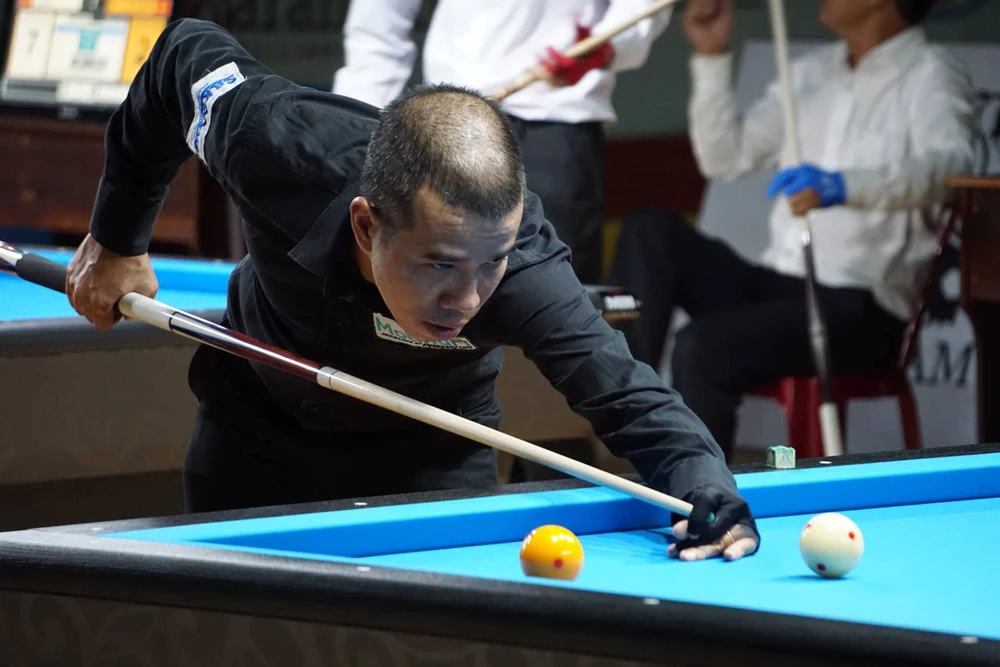 Cơ thủ Trần Quyết Chiến đang là tâm điểm của Billiards Việt Nam. 