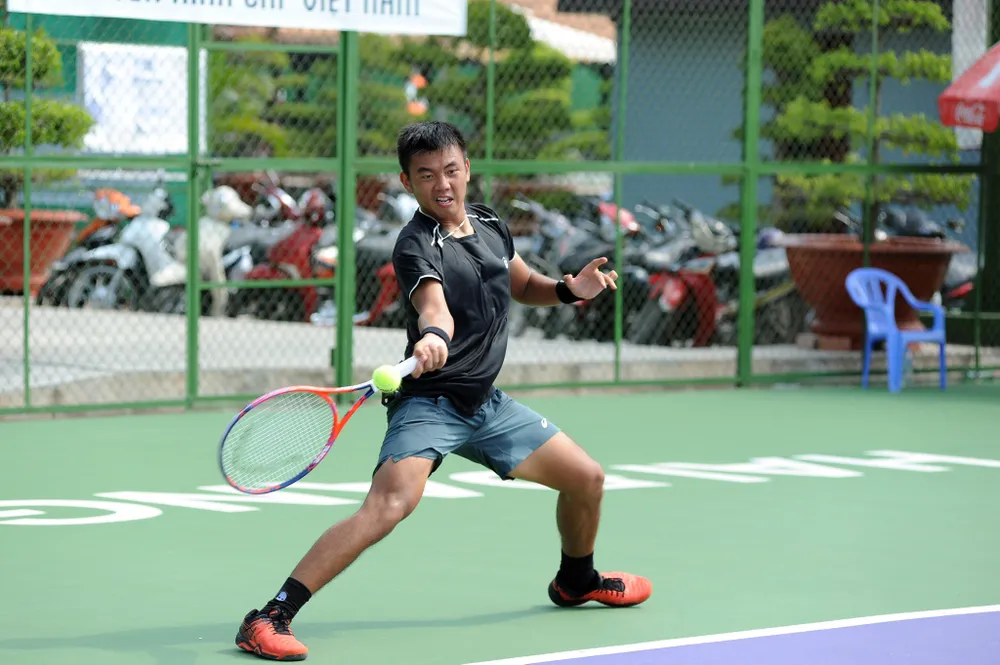 Lý Hoàng Nam lần đầu tiên thắng trận ở giải quần vợt ATP 110 ảnh 1 Lý Hoàng Nam lần đầu tiên thắng trận ở giải quần vợt ATP 110 ảnh 1