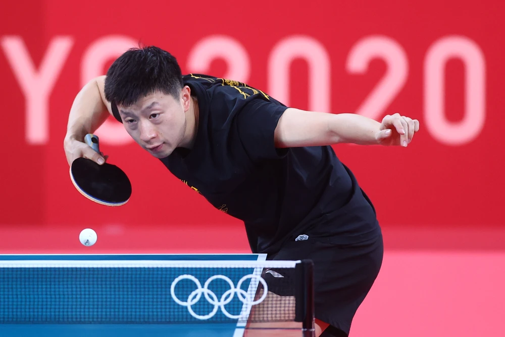 Ma Long tập luyện tại Tokyo chuẩn bị bảo vệ ngôi vô địch 