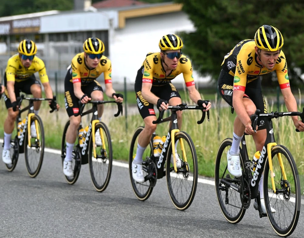 Jumbo-Visma công bố đội hình dự Tour de France 2022