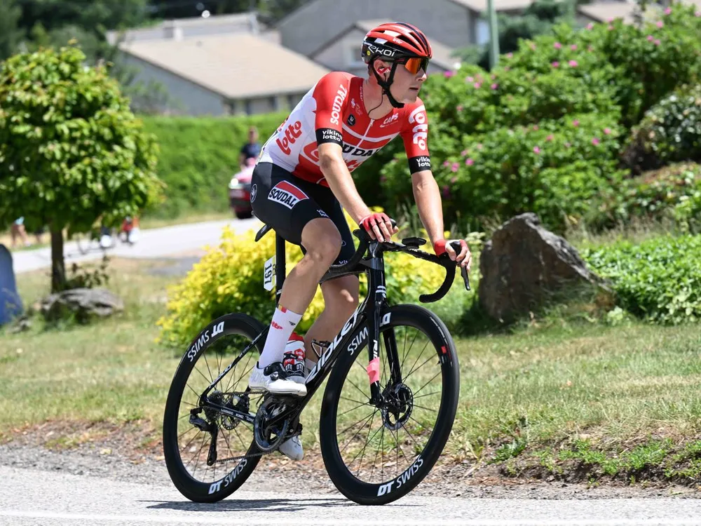 Xandres Vervloesem giã từ sự nghiệp ở tuổi 22 Xandres Vervloesem giã từ sự nghiệp ở tuổi 22