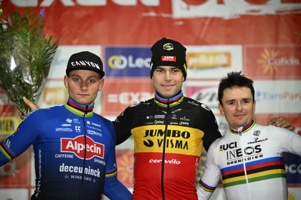 Ba tay đua đứng đầu tại Exact Cross Mol 2022