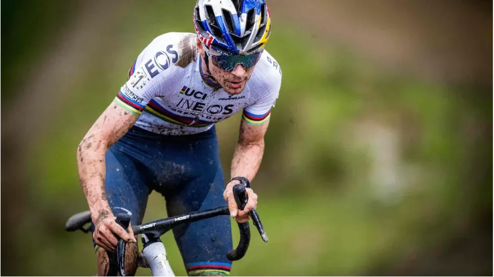Tom Pidcock không bảo vệ ngôi vô địch thế giới