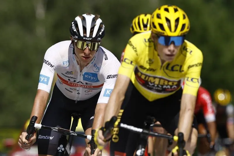 Pogacar và Vingegaard là Messi và Ronaldo của làng xe đạp