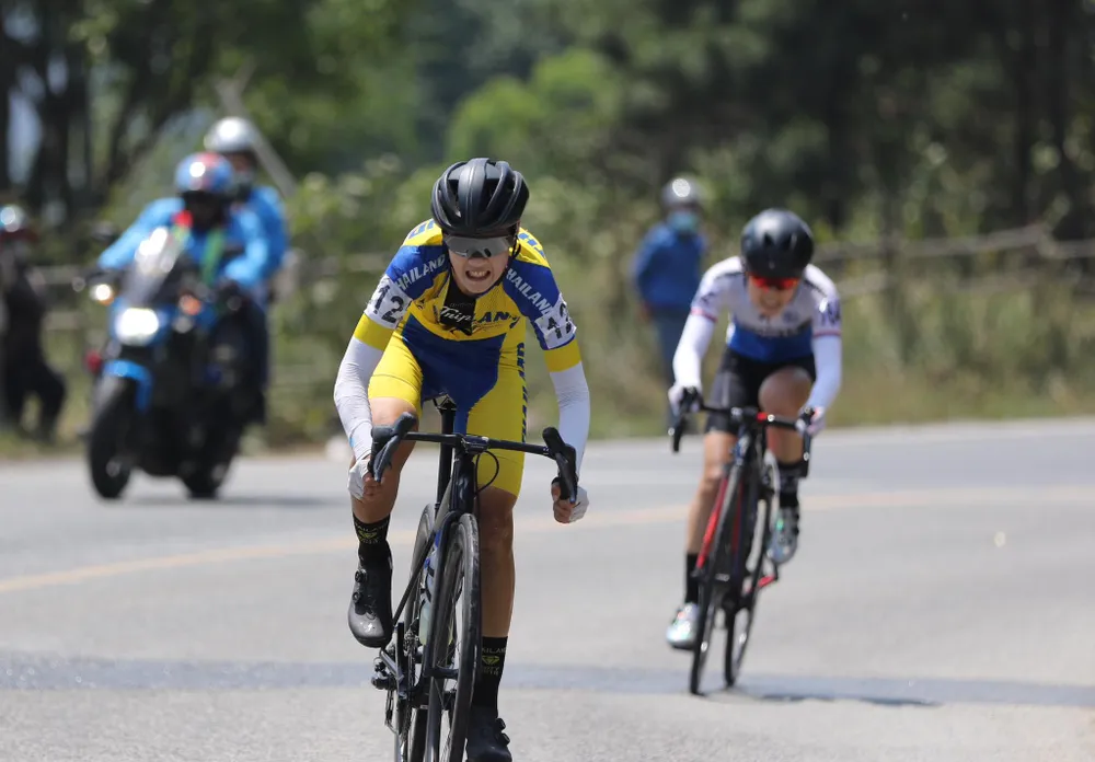 Somrat rút thắng Shoko Kashiki ở đỉnh đèo Bảo Lộc