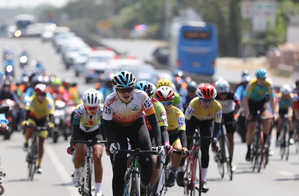 Nhiều đợt tấn công xảy ra ở 30 km đầu