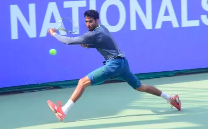 Siddharth đã khiến Hoàng Nam khá vất vả ở ván đầu