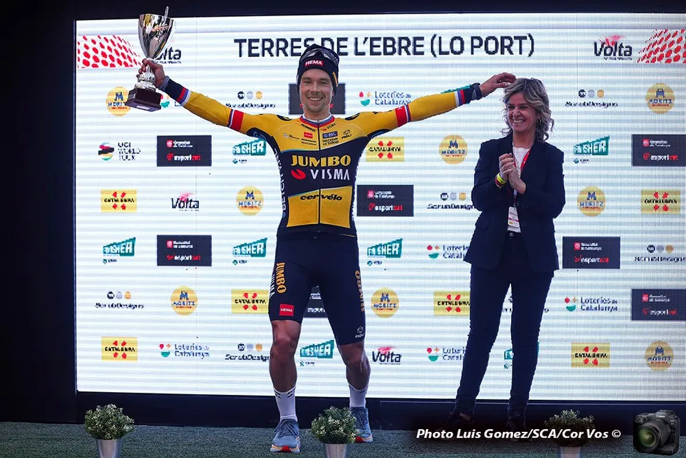 Primoz Roglic bảo vệ thành công vị trí đầu bảng tổng sắp