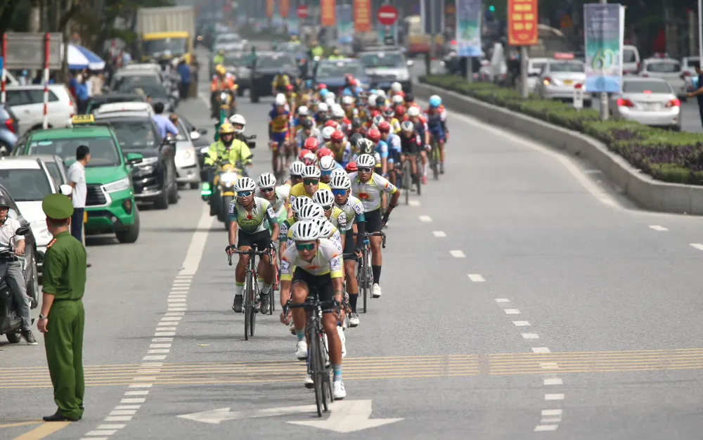 Đội An Giang dàn đội hình kiểm soát tốc độ