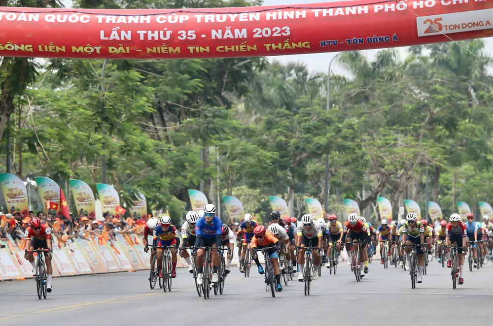 Trần Tuấn Kiệt rút về hạng ba