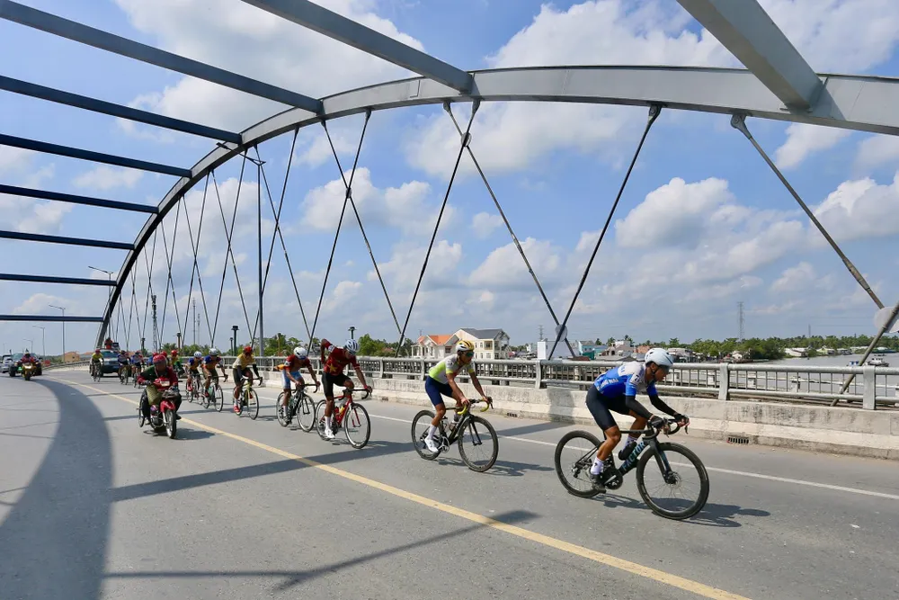 Nhiều cuộc bứt tốp trong sự kiểm soát của An Giang. Ảnh: HOÀNG HÙNG