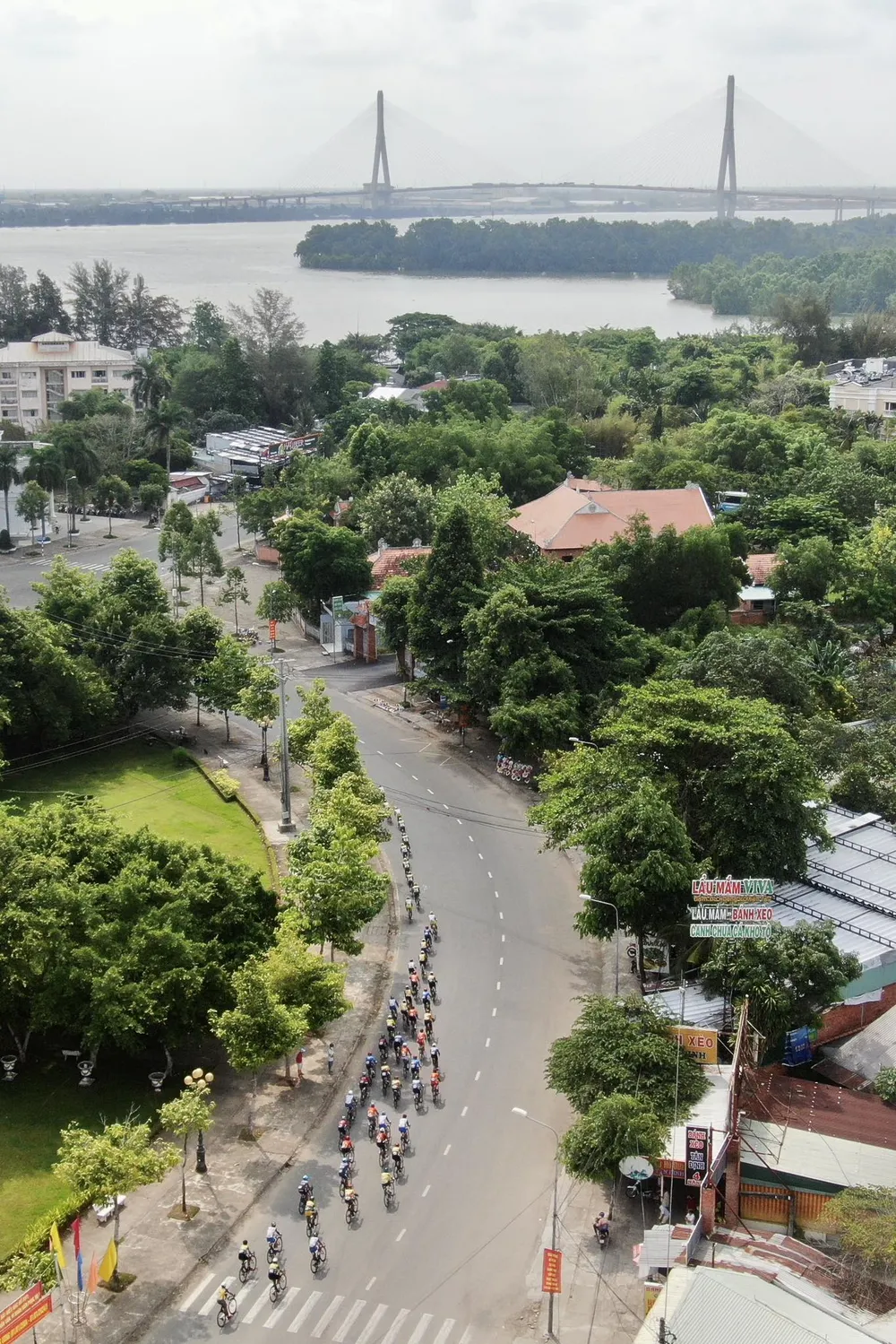 Quang cảnh đường đua