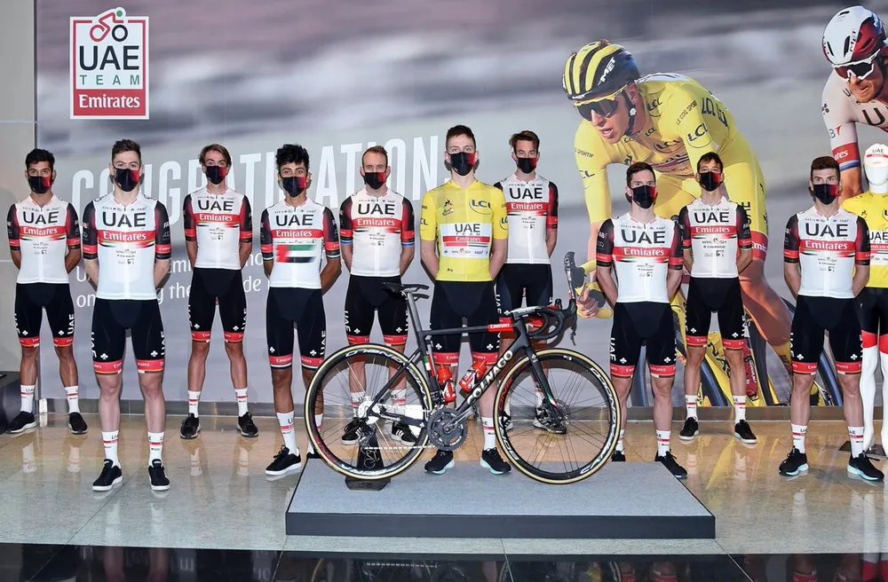 Tadej Pogacar là linh hồn của UAE Emirates