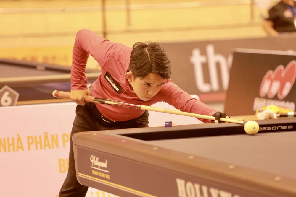 Chiêm Hồng Thái có một series 16 điểm ấn tượng Chiêm Hồng Thái có một series 16 điểm ấn tượng