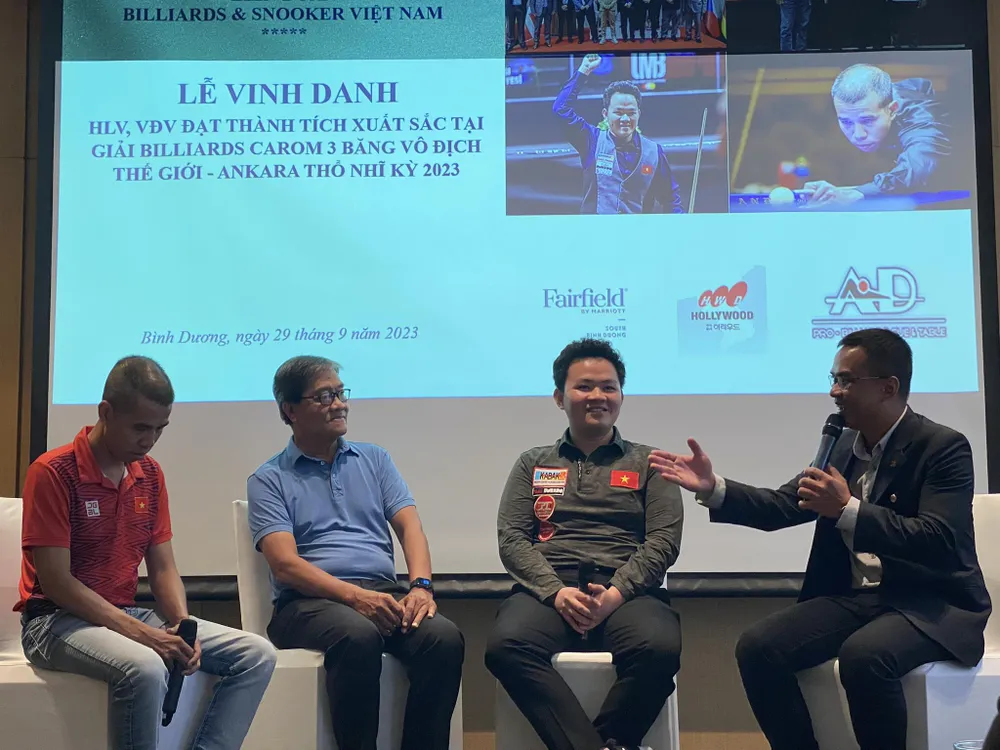 Quang cảnh buổi lễ vinh danh Quang cảnh buổi lễ vinh danh