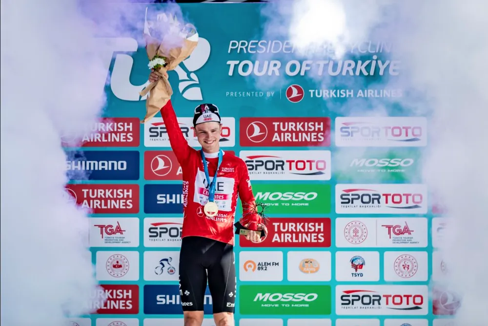 Jay Vine đoạt danh hiệu Vua leo núi Jay Vine đoạt danh hiệu Vua leo núi