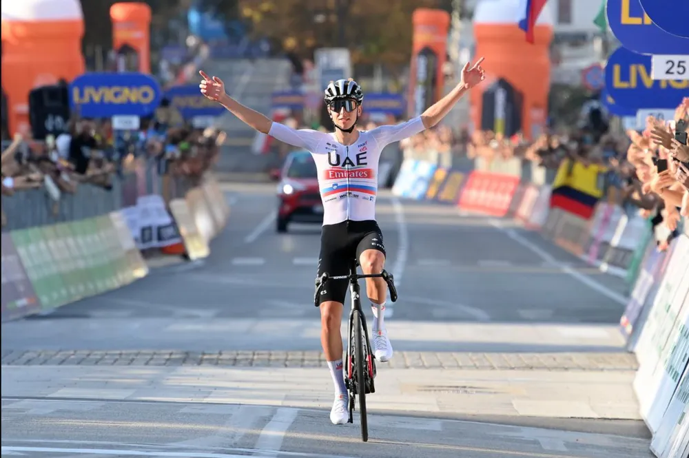 Taej Pogacar là ngôi sao số 1 của UAE Emirates